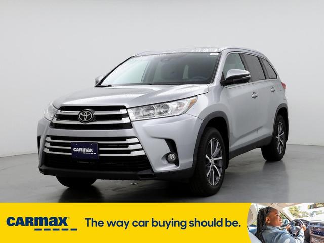 2019 toyota highlander xle