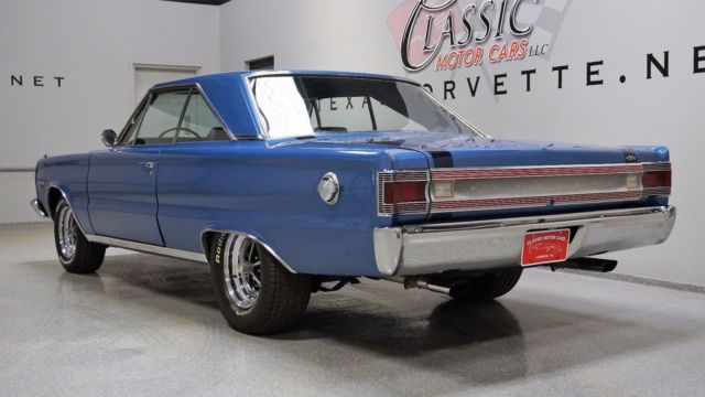 1967 blue gtx!440 v-8