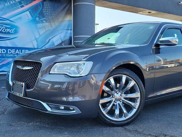2015 chrysler 300c base
