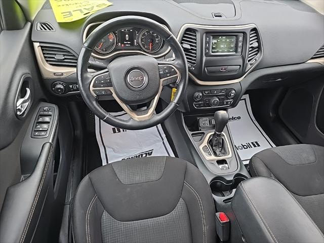 2016 jeep cherokee latitude