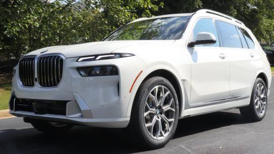2025 BMW X7 xdrive40i