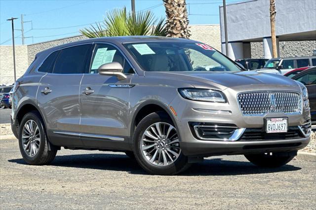 2020 lincoln nautilus standard
