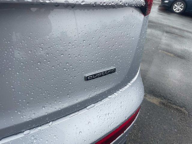 2021 audi q5 40 premium plus