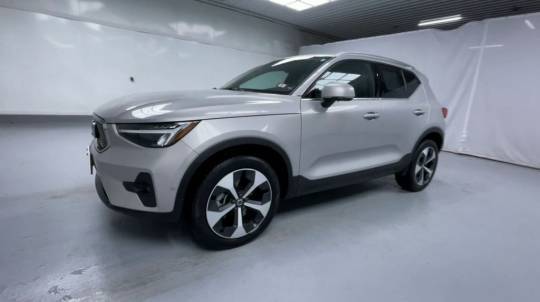 2024 Volvo XC40