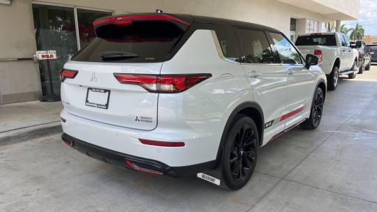 2024 Mitsubishi Outlander