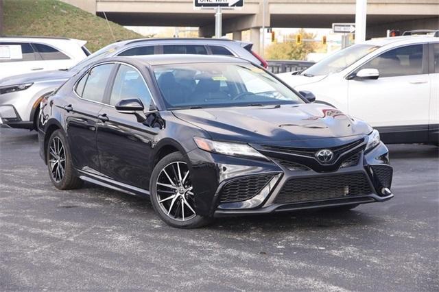 2024 toyota camry