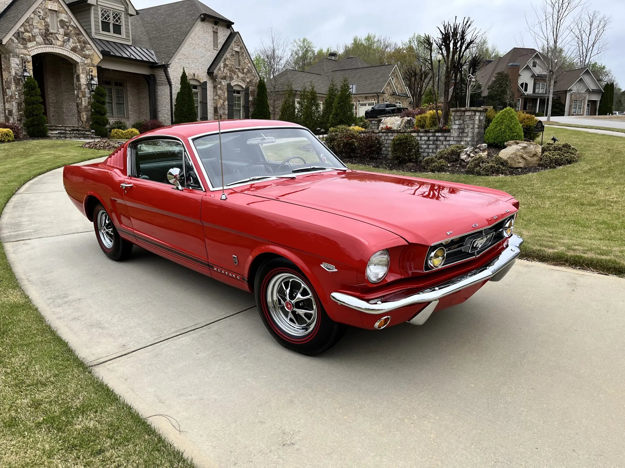 ford mustang gt