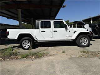2022 Jeep Gladiator s