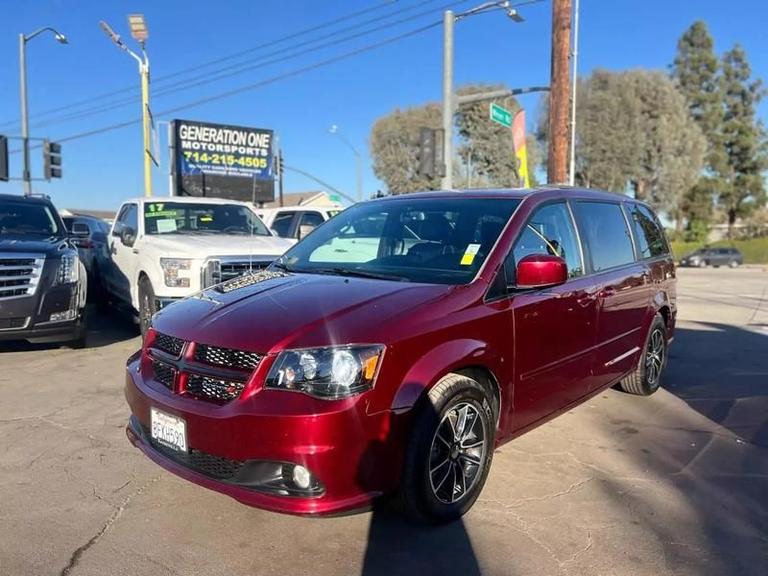 2017 dodge grand caravan passenger