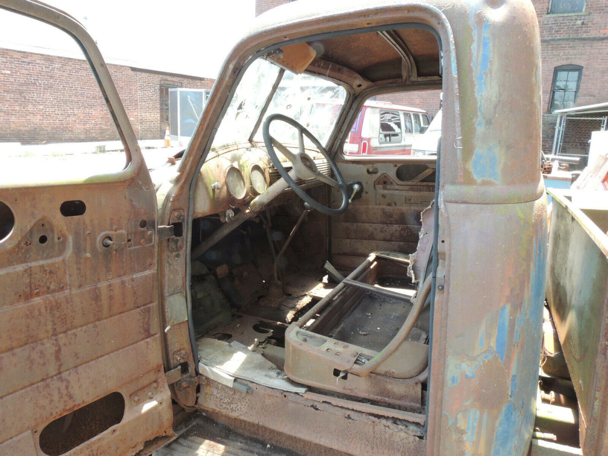 1947-1954 chevrolet thriftmaster pickup truck