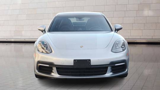 2019 Porsche Panamera