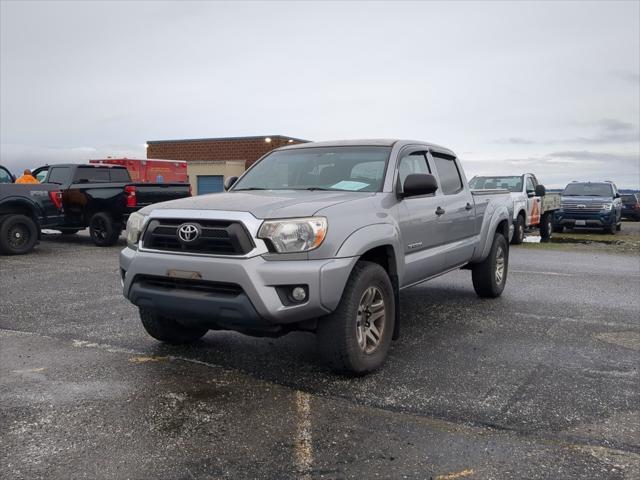 2014 toyota tacoma base