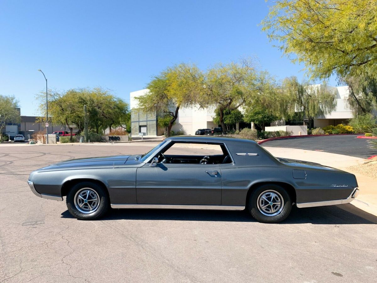1967 ford thunderbird 2dr ht - nicely equipped - factory ac - great driver -wow!