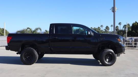 2018 Nissan Titan