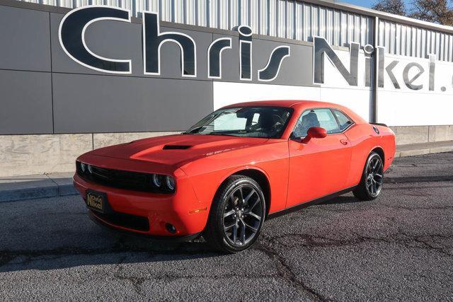 2023 dodge challenger sxt