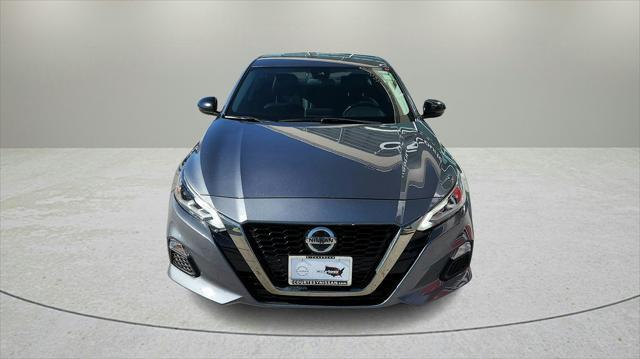 2020 nissan altima sr fwd