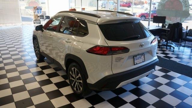 2022 toyota corolla cross xle