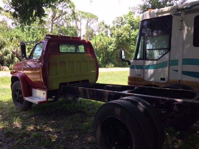 c-65 chevrolet heavy duty truck cab and chassis (retired fire truck)