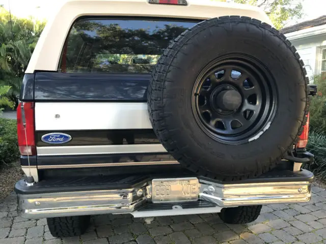 1993 ford bronco - eddie bauer - 5.0l v8 (only 2k original miles)