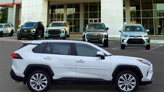 2024 Toyota RAV4
