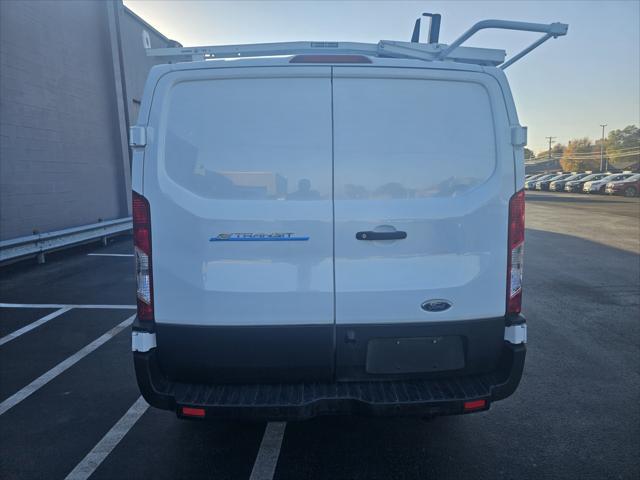 2022 ford transit-350 base