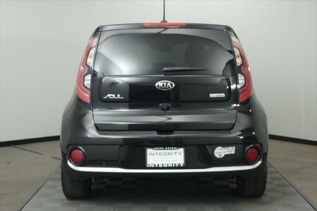 2016 kia soul ev base