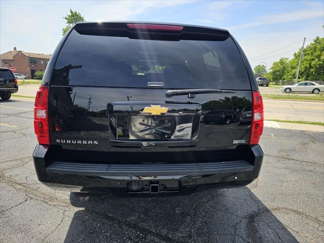 2012 chevrolet suburban 1500 lt