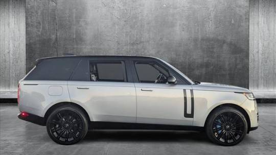 2023 land rover range rover p530 se lwb
