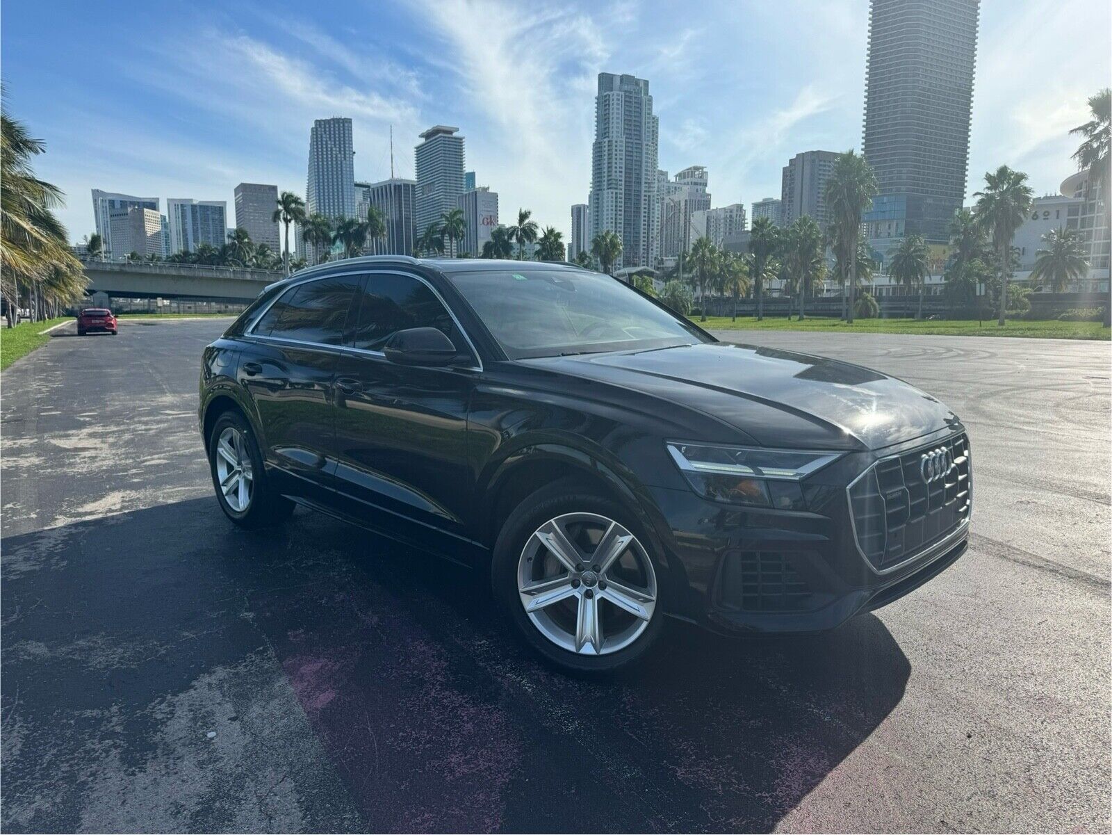 2019 audi q8 premium