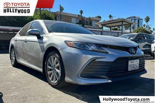 2023 toyota camry