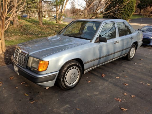 1987 mercedes 300e no reserve 139k miles, great driver, very clean