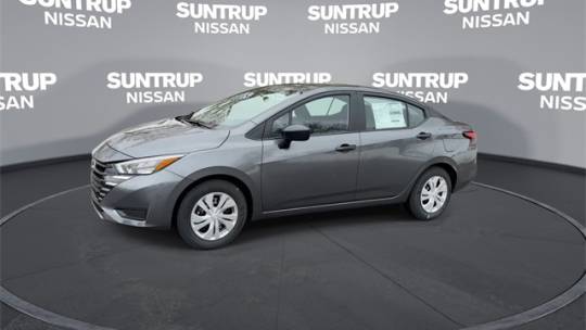 2025 Nissan Versa