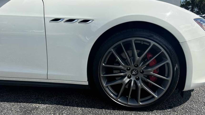 2017 maserati ghibli s
