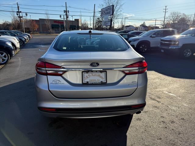 2017 ford fusion se