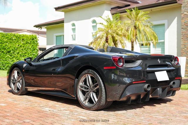 2018 ferrari 488 spider base