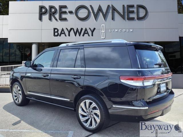 2023 lincoln navigator reserve