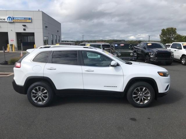 2021 jeep cherokee latitude lux