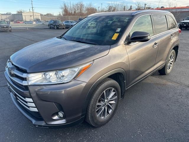2017 toyota highlander xle