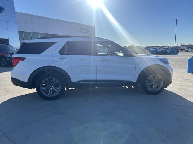 2021 ford explorer xlt