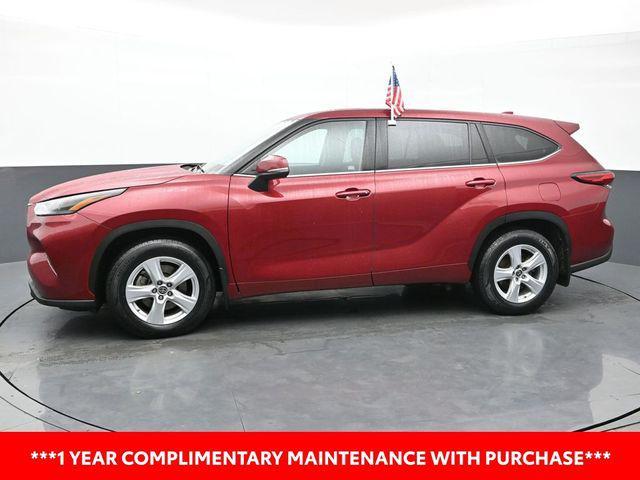 2021 toyota highlander le