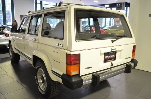 1987 jeep cherokee laredo 84070 miles white 4.0l inline 6 cylinder manual