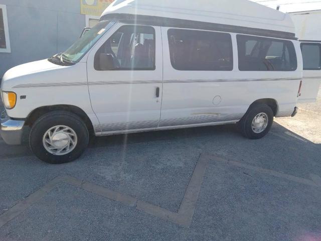 2002 ford e150 xlt