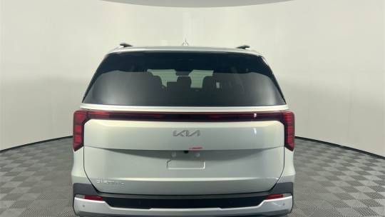 2025 Kia Carnival