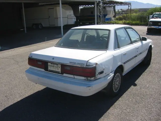 1989 toyota camry no reserve!!!