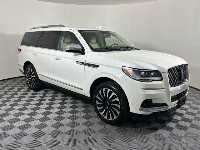2023 lincoln navigator black label