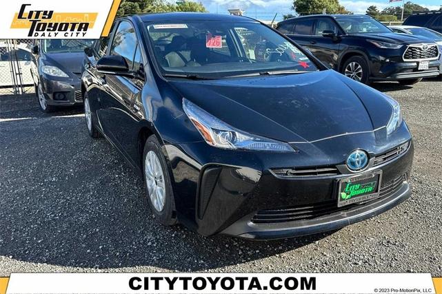 2020 toyota prius le