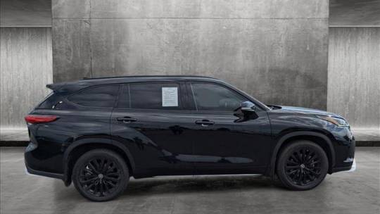 2023 toyota highlander xse