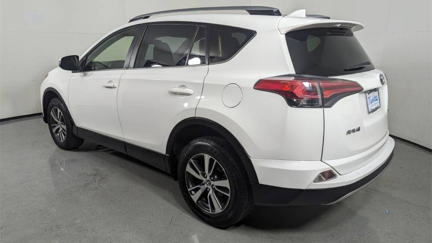 2018 toyota rav4 xle