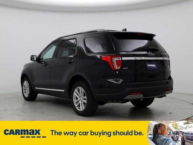 2019 ford explorer xlt