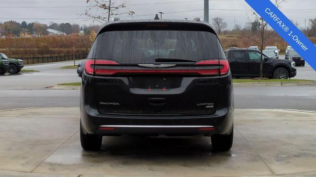 2021 chrysler pacifica limited